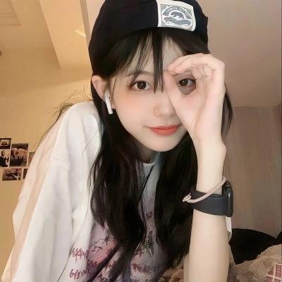 左边最后那栋房子
